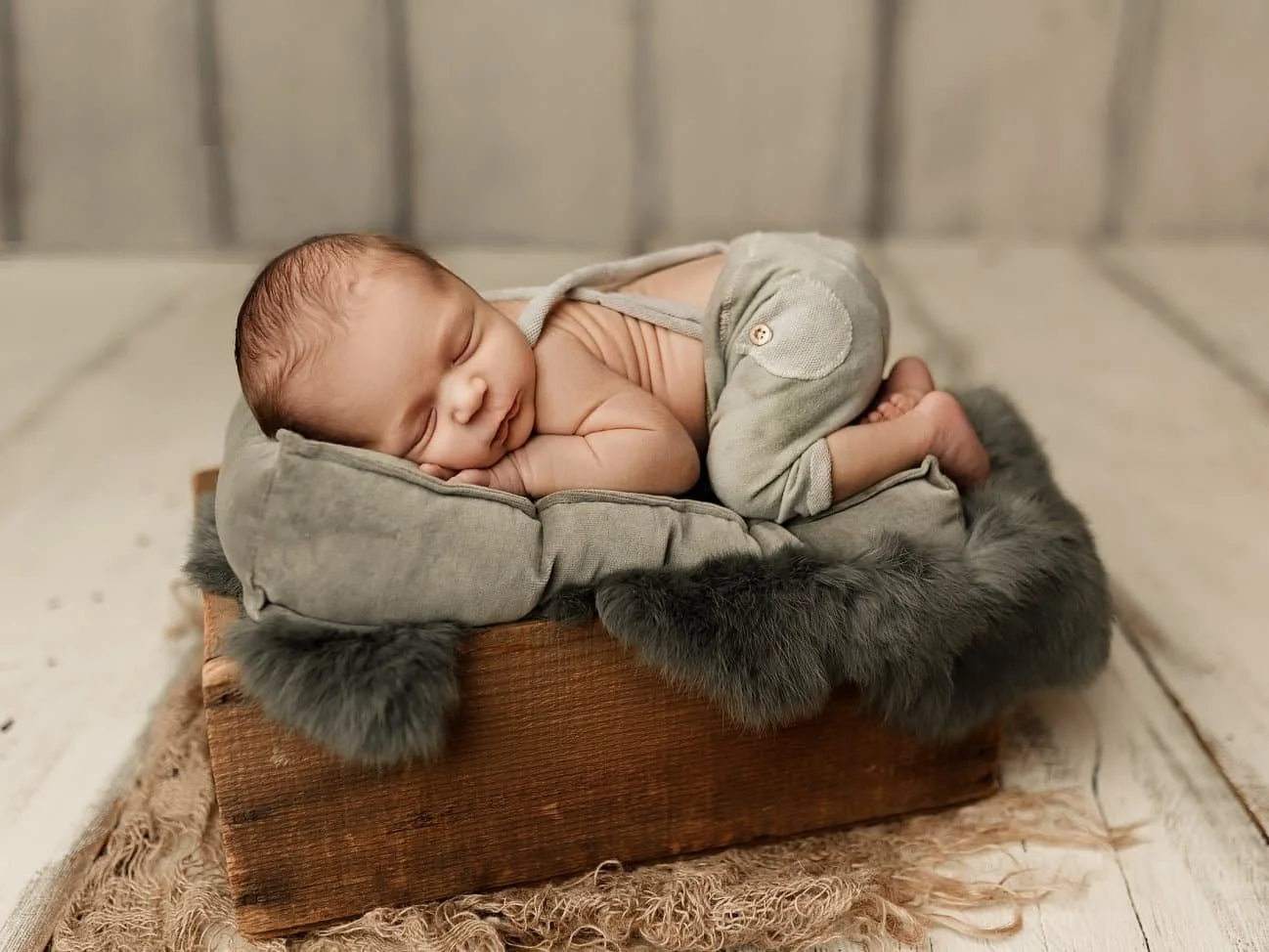 Capturing Serenity: A Nature-Themed Newborn Session for a Beaverton Family